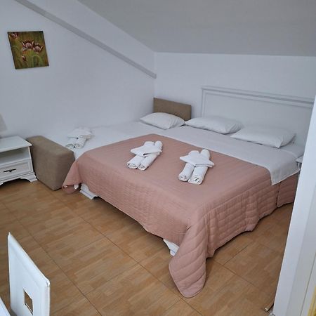 Apartmani P&M Tivat Dış mekan fotoğraf