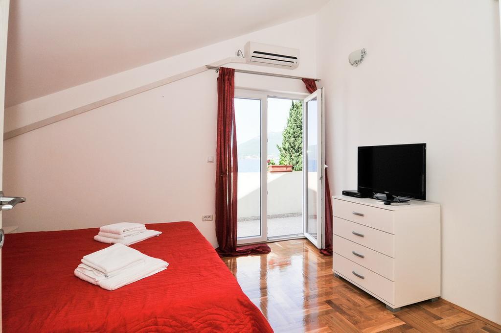 Apartmani P&M Tivat Dış mekan fotoğraf